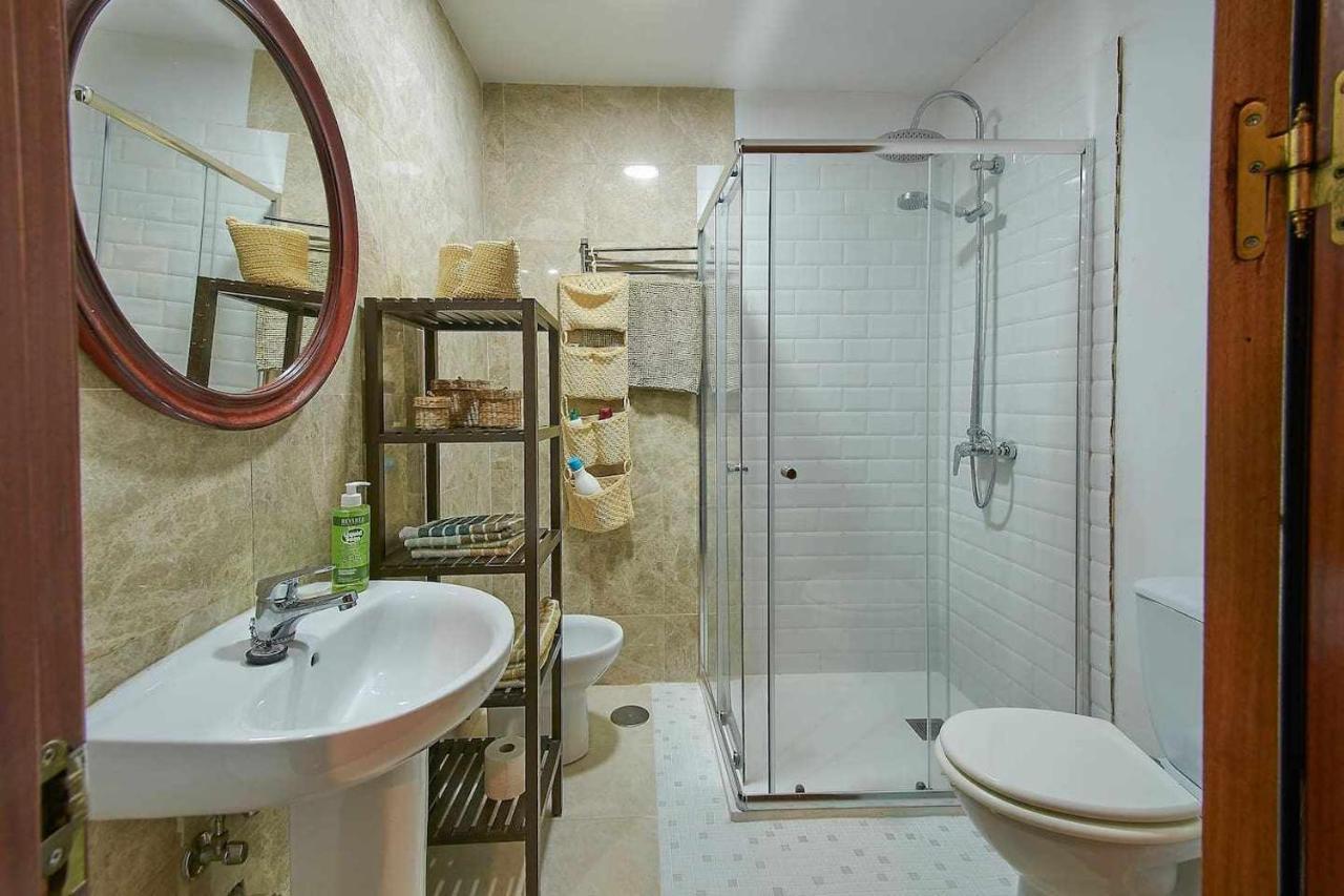Where You Want To Be Acogedor Piso En El Centro Malaga Bagian luar foto