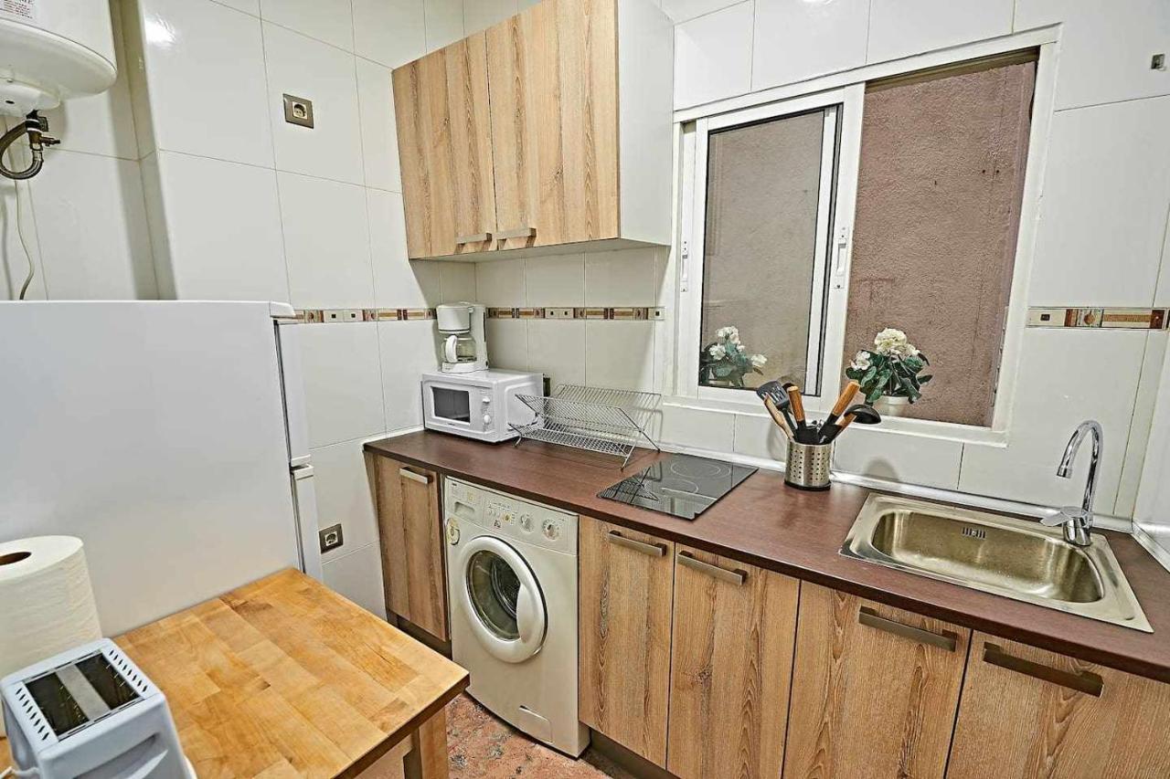 Where You Want To Be Acogedor Piso En El Centro Malaga Bagian luar foto